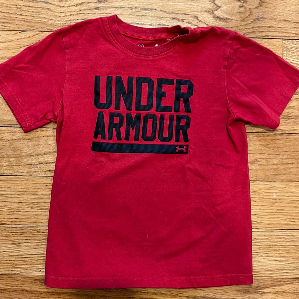 Under Armour Heatgear tee, size 6